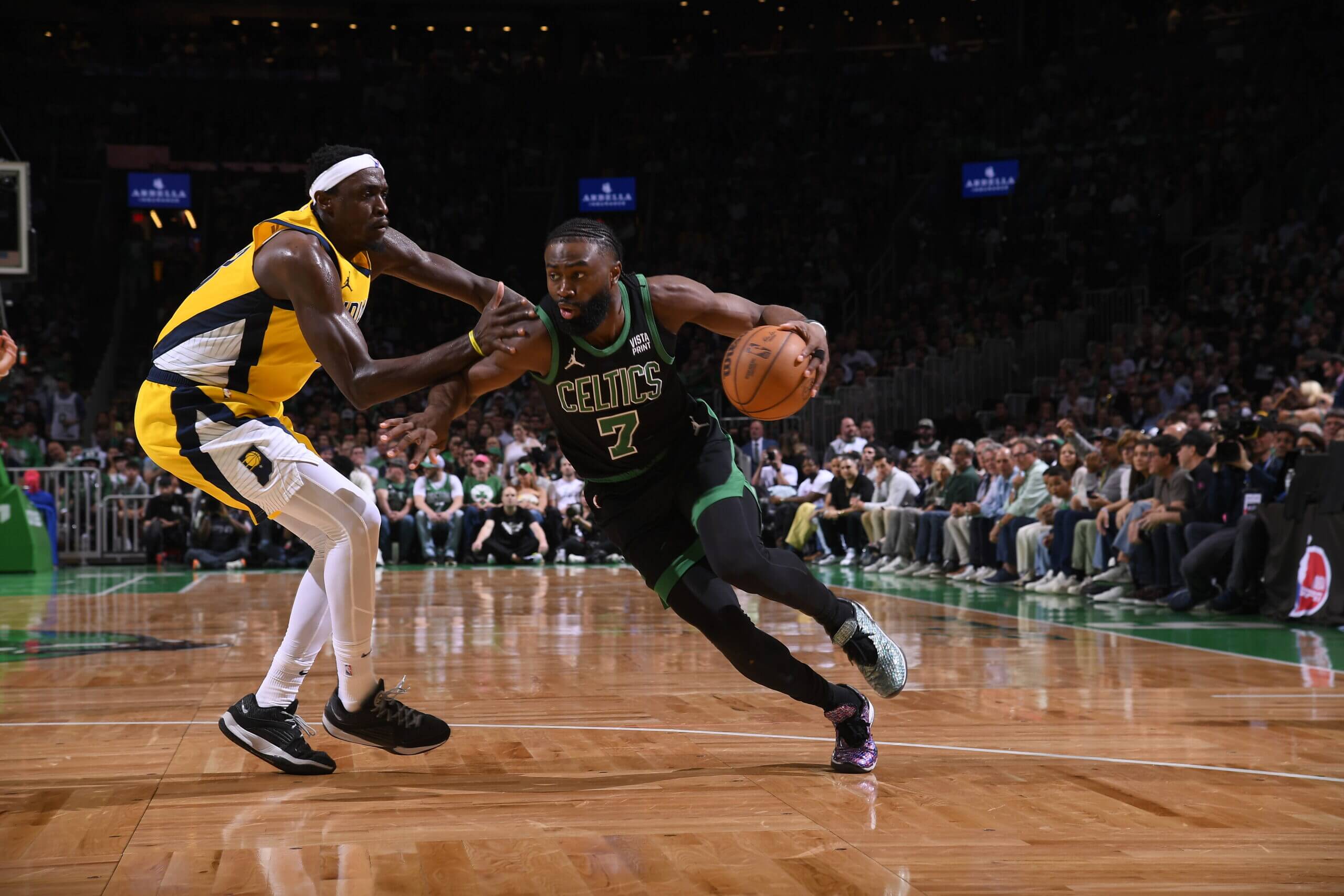 Celtics at Pacers Game 3 odds, expert picks: Can Pacers fare better at home?