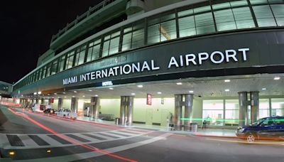El Aeropuerto Internacional de Miami acogió a niños con discapacidades para ayudarles a superar el miedo a volar