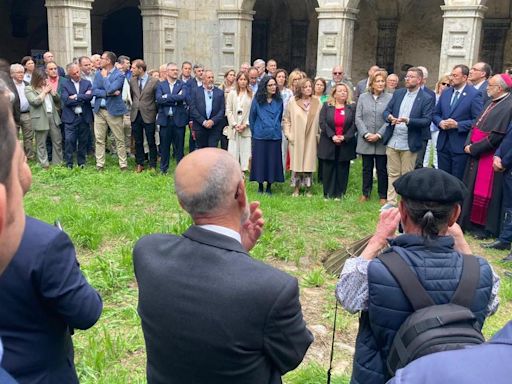 El Monasterio de Cornellana, de gala, vive su milenario con la simbólica reunión del Gobierno de Asturias