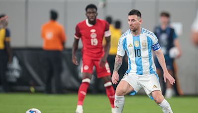 Copa America final underway after delay: Messi injured, Argentina vs. Colombia live updates