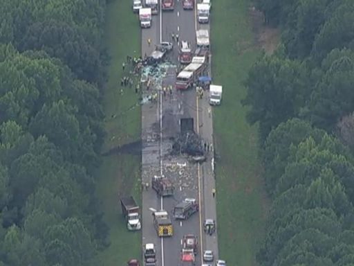 Five people killed in multi-vehicle crash on I-95 in Wilson County; all northbound lanes closed