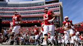 Nebraska Cornhuskers offensive lineman honors stepfather in Senior Day ceremony