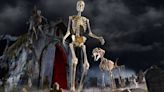 22 of the best giant Halloween decorations to delight and frighten guests | CNN Underscored