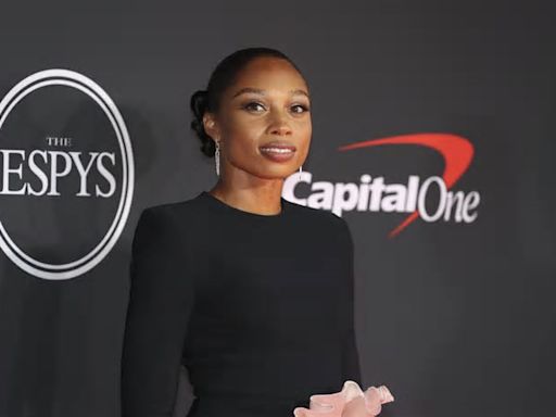 I'm a Black Physician & This Is Why Allyson Felix's Unmedicated VBAC Birth Story Is So Empowering