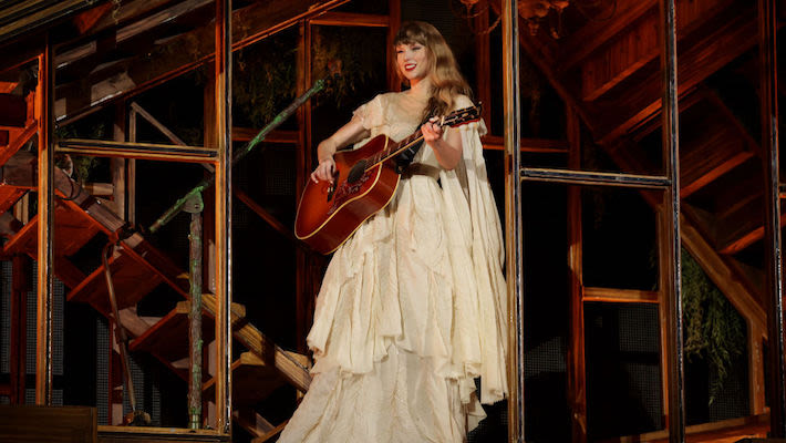 Taylor Swift Drops ’Florida!!!’ With Florence And The Machine