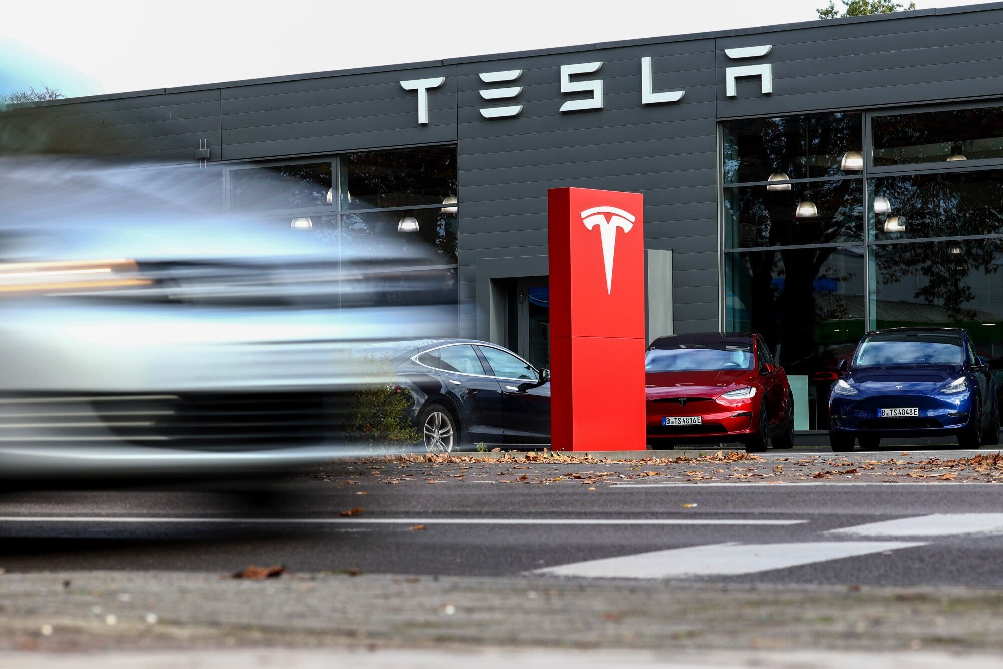 Tesla’s sales in Europe fall to a 15-month low