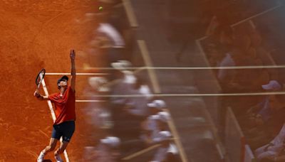 Desistência de Djokovic abre o início da era Sinner