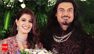 South stars add glam and glitz to Varalaxmi & Nicholai’s reception at Leela Palace in Chennai | Chennai News - Times of India