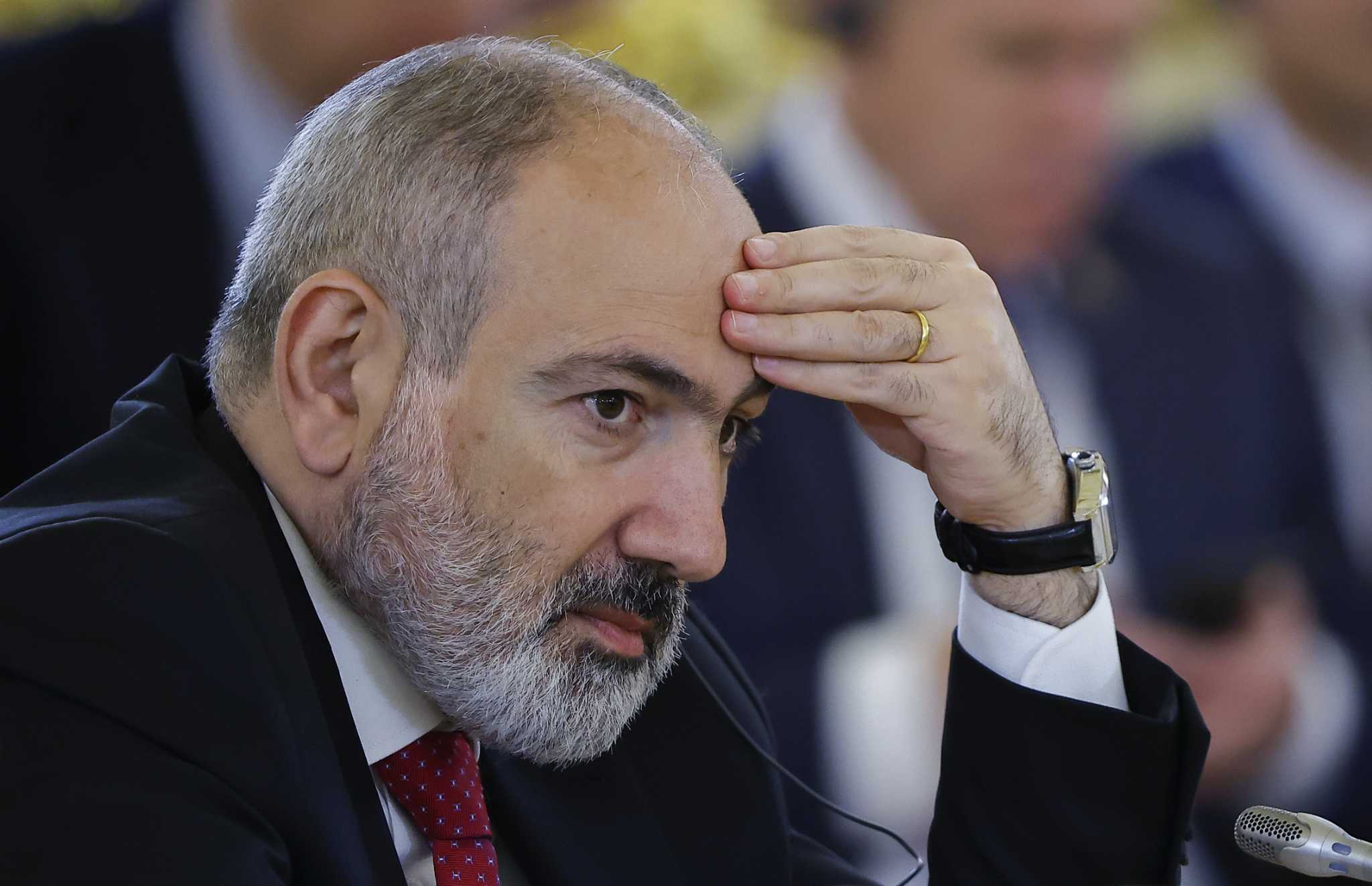 Armenia's prime minister in Russia for talks amid strain in ties