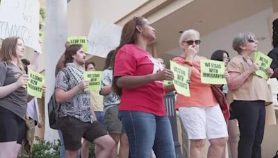 'We stand with immigrants': Sarasota community rallies against commissioner's meeting on illegal immigration