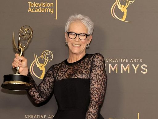 Jamie Lee Curtis wins first Emmy at Creative Arts ceremony