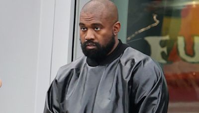 Kanye West intriga a web com post: 'O pornô está chegando'