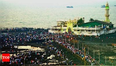 Bomb Threat at Haji Ali Dargah: Caller Identified as 'Pawan' | Mumbai News - Times of India