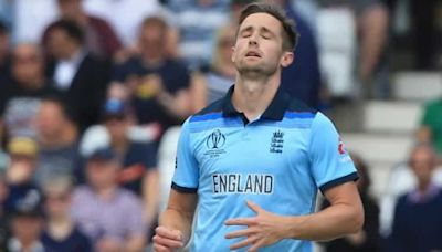 Chris Woakes reveals reason behind continued international absence, posts emotional text after father's death