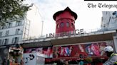 Windmill sails fall off the Moulin Rouge