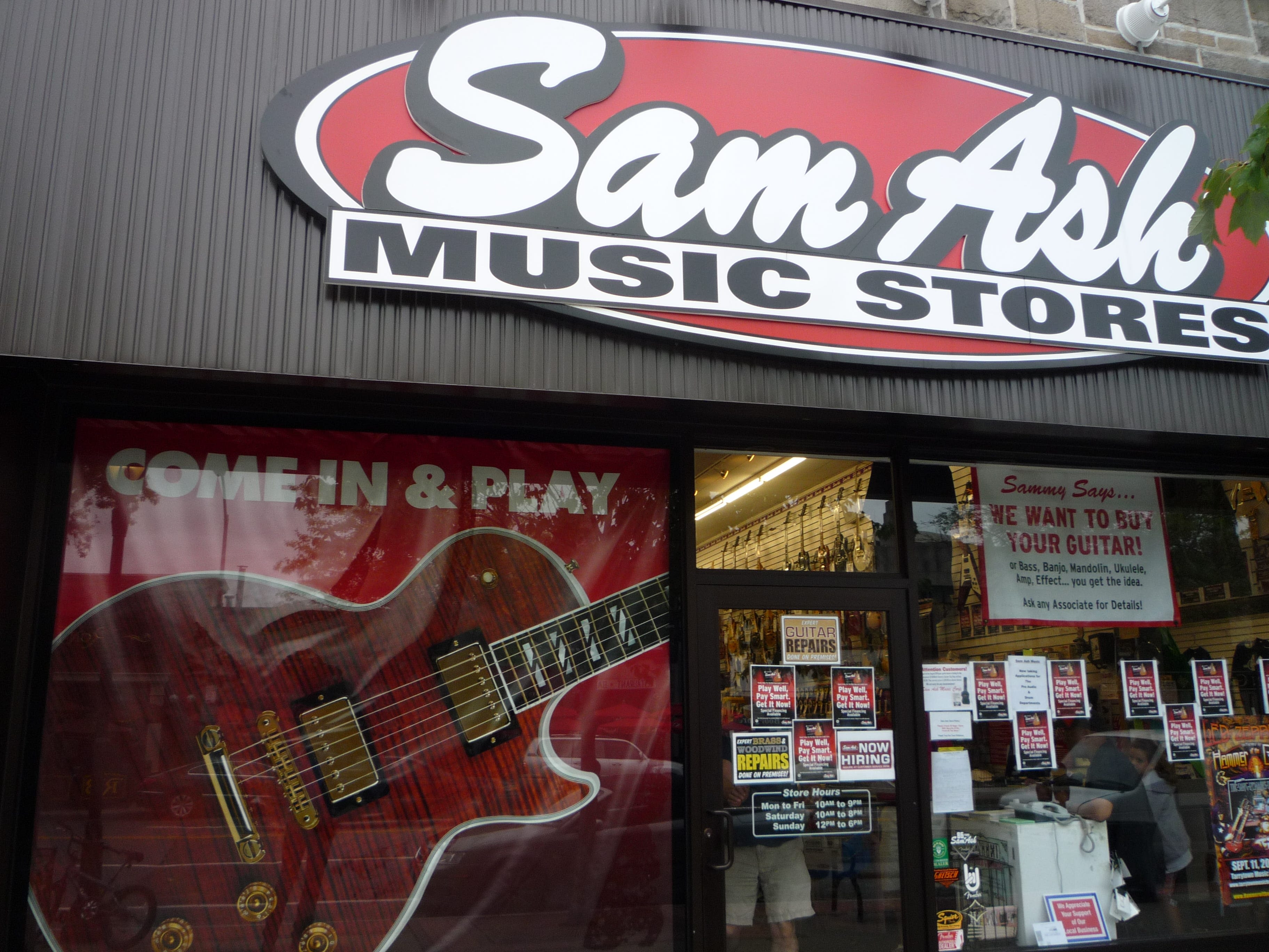 Music giant Sam Ash closing stores, including White Plains location