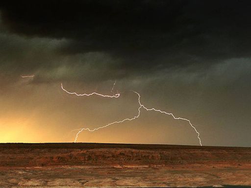 Colorado rancher, 34 cattle killed by lightning strike