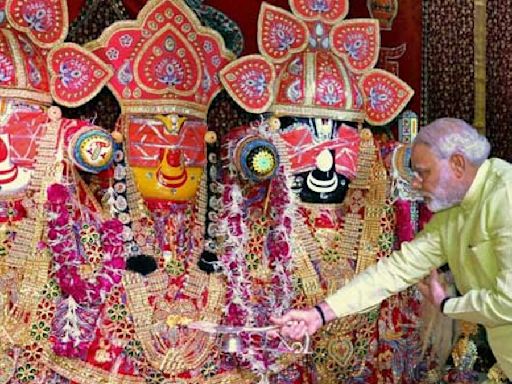 Jagannath Rath Yatra 2024: PM Modi, Mamata Banerjee Extend Greetings