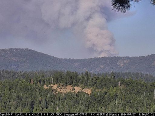 Royal Fire in Tahoe National Forest: Evacuation warning issued for five homes