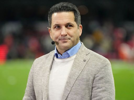 Bill Simmons Mocks Adam Schefter for Dramatic Adrian Wojnarowksi Take