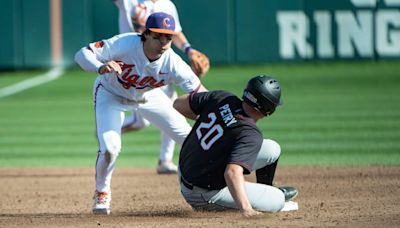 Clemson Head Baseball Coach Erik Bakich Takes Shot At South Carolina Fanbase Over Postseason Jokes