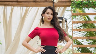 'Tauba Tauba' trend: Nora Fatehi blushes, dances to her mention in the song | WATCH