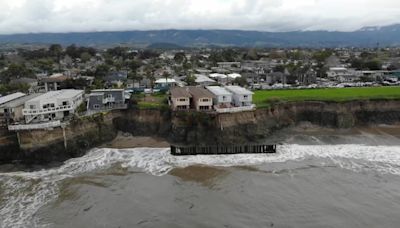 Fire marks Oceanside Pier's latest chapter in a troubled history