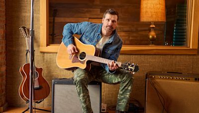 Walker Hayes Unveils Western-Inspired Clothing Collection With JCPenney (And It’s 30% Off)