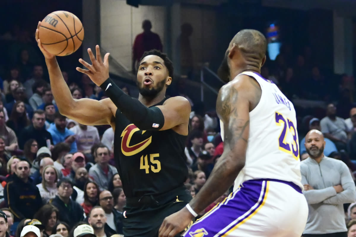 LeBron James, Lakers Trend Online as Donovan Mitchell Shines in Sensational Game 7