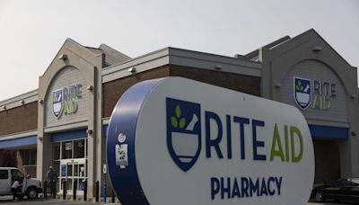 Rite Aid Advisers Asked to Cut Their Bills as Cash Squeezed