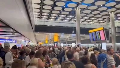 British Airways holidaymakers face chaos at Heathrow after IT glitch