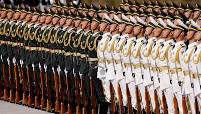Xi Jinping reorganiza el ejército chino pensando cómo "luchar y ganar" las guerras del futuro