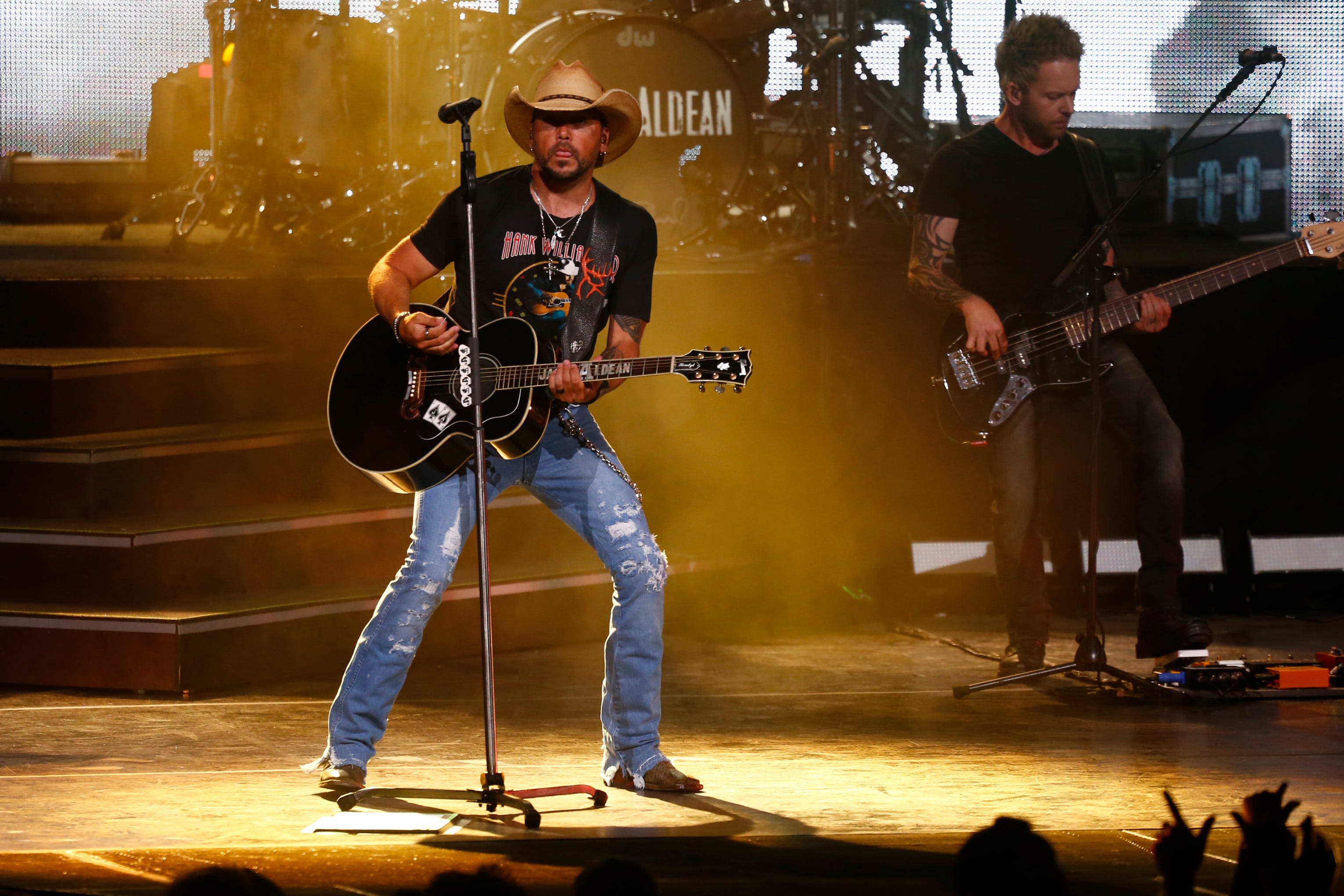 Country star Jason Aldean is headlining a private RNC party in Milwaukee Thursday