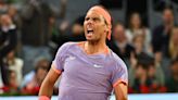 El rey sigue vivo: Rafael Nadal venció al 11 del mundo y enfrentará a un argentino en Madrid