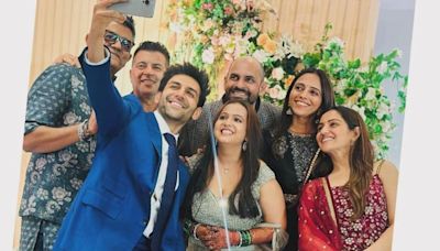 Kartik Aaryan attends ’Satyaprem Ki Katha’ director Sameer Vidhwans wedding with assistant director Juilee Sonalkar, shares inside pics