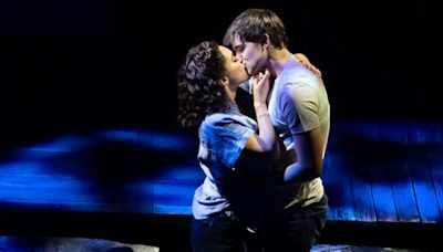 THE NOTEBOOK Original Cast Album Debuts At #1 On MusicConnect Top Broadway Chart