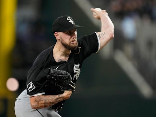 Garrett Crochet struggles early as the Chicago White Sox drop their 9th straight with a 3-2 loss to the Texas Rangers