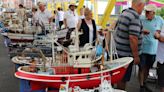 El Entrego, un puerto seguro para el modelismo naval: 'Hay auténticas joyas'