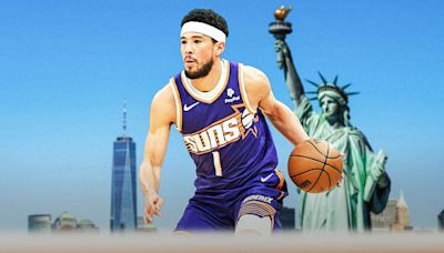 Suns' Devin Booker surprises fans at New York park