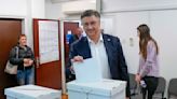 Croatia's ruling conservatives win parliamentary vote, but cannot rule alone