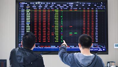 China shares popped, fizzled, and climbed again in first trading day after a weeklong break