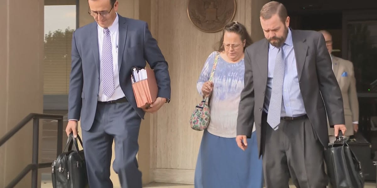 Kim Davis’ legal counsel files appeal in hopes of overturning SCOTUS gay marriage ruling