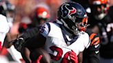 Texans RB Devin Singletary scores 19-yard rushing TD to build lead vs. Browns