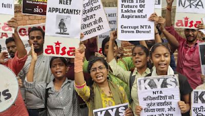 JNU students detained for protesting at Jantar Mantar against Neet-UG irregularities