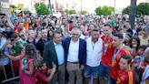 Los Palacios (Sevilla) arropa a Jesús Navas y Fabián Ruiz a su regreso de ganar la Eurocopa