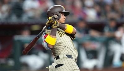 Luis Arraez records 4 hits, leads Padres past Diamondbacks in debut