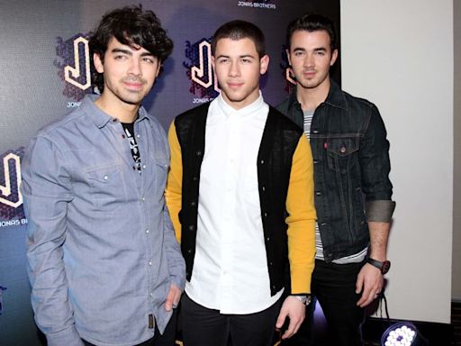 Jonas Brothers pospone conciertos en México; Nick tiene influenza