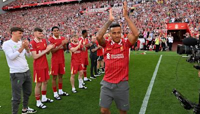 Former Liverpool midfielder Thiago hangs up boots