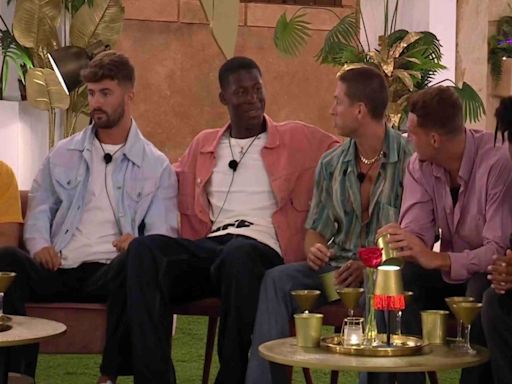 Love Island fans slam 'dead weight' star and demand he is axed