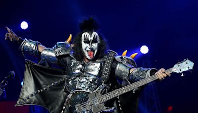 Gene Simmons Takes A SWING... At The Beatles ! | 106.7 WLLZ | Doug Podell – The Doc of Rock